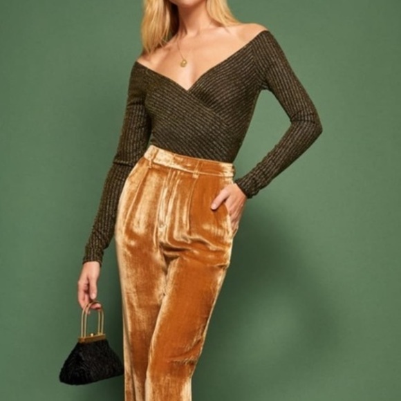 Reformation- Manhattan Top Off Shoulder Faux Wrap Gold/Black XS - Picture 2 of 6